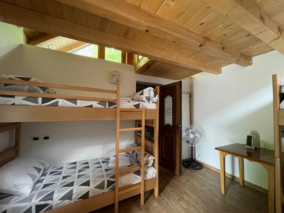 Hostel Rilindja Valbone Buitenkant foto